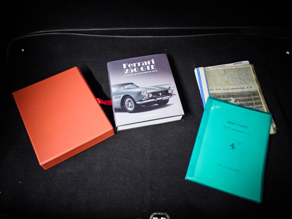 Imagen 77/100 de Ferrari 250 GT 2+2 (1963)