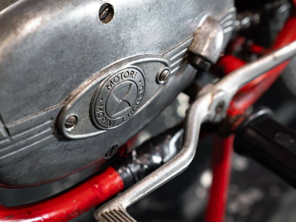 Afbeelding 20/31 van BM DUMMY (1963)