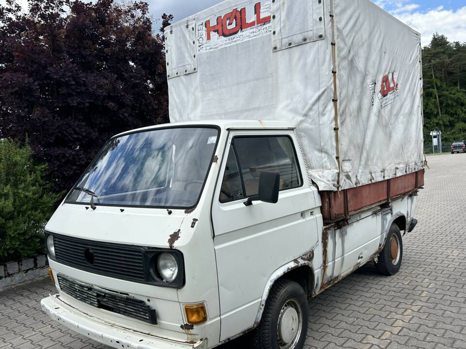Bild 8/51 von Volkswagen T3 Pritsche D 1.7 (1988)