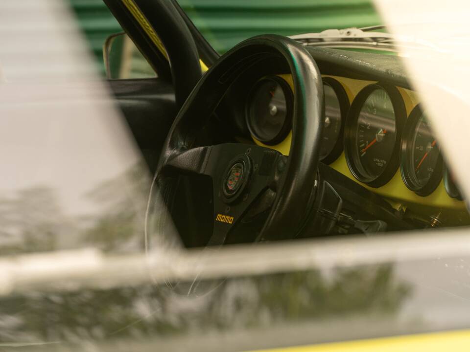 Image 22/31 of Porsche 911 2.5 ST (1972)