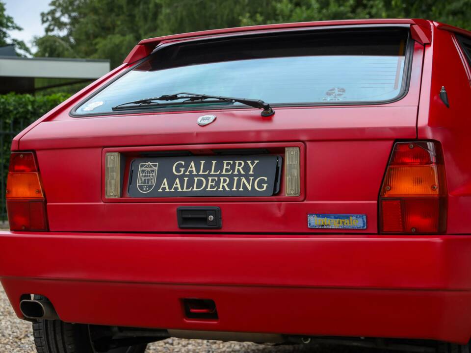 Bild 46/50 von Lancia Delta HF Integrale Evoluzione II (1994)