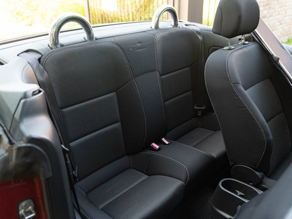 Image 33/50 of Peugeot 207 CC 1.6 VTi (2008)
