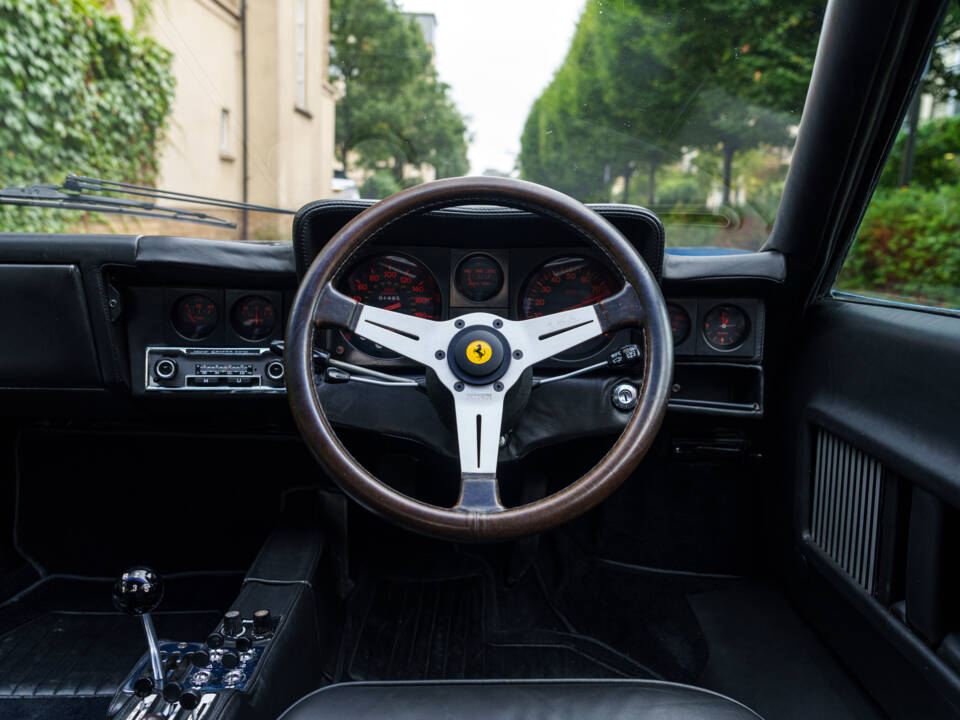 Image 14/26 de Ferrari 365 GT4 BB (1974)