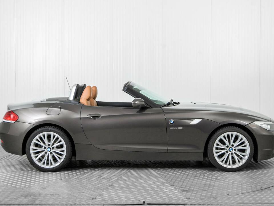 Imagen 10/50 de BMW Z4 sDrive23i (2011)