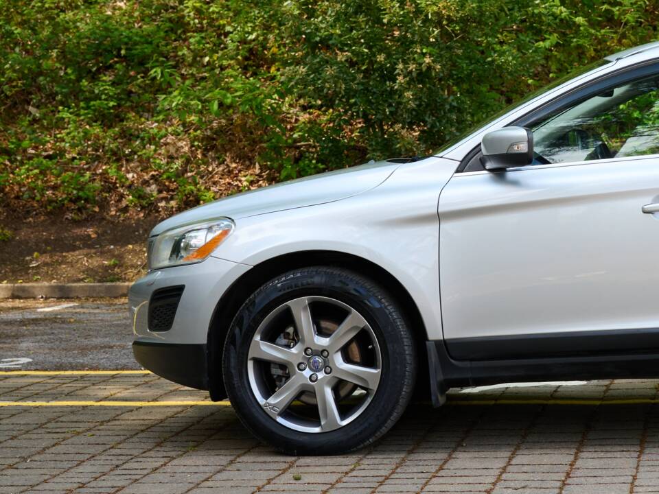 Image 32/50 de Volvo XC60 T5 (2012)