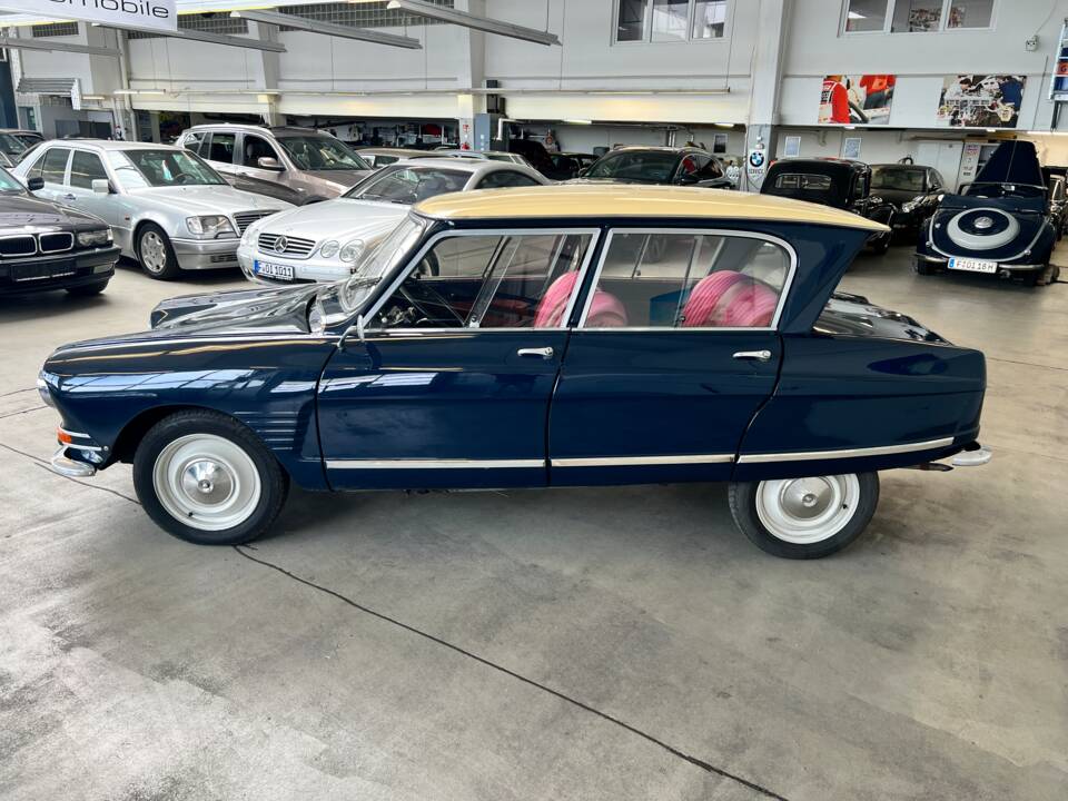 Image 7/38 de Citroën Ami 6 Berline (1968)