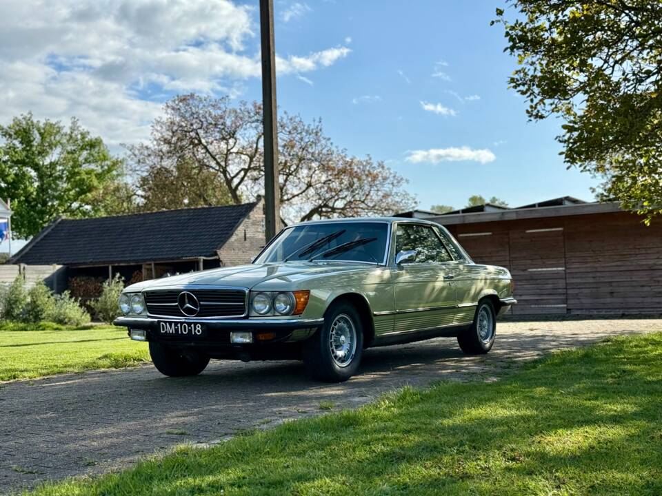 Image 4/22 of Mercedes-Benz 350 SLC (1972)