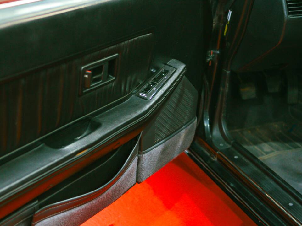 Image 22/46 of Nissan 300 ZX Turbo (1989)