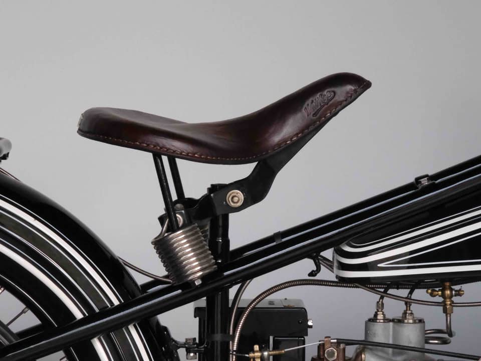 Image 12/98 of BMW R 32 (1925)