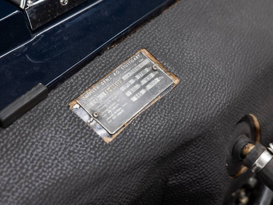 Image 38/40 de Mercedes-Benz 250 SL (1967)