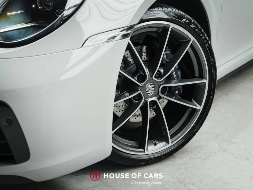 Immagine 11/23 di Porsche 911 Carrera (2019)