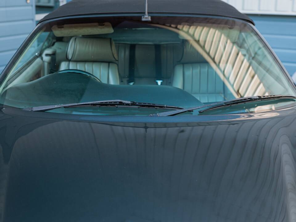 Imagen 23/50 de Aston Martin Virage Volante (1994)