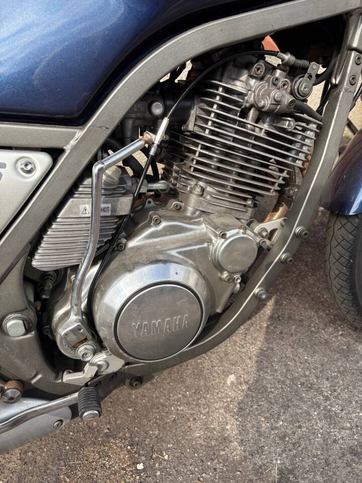 Bild 8/14 von Yamaha SRX 600 (1988)