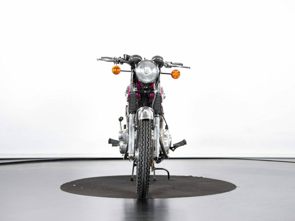 Image 7/50 de Triumph T 150 V Trident (1974)