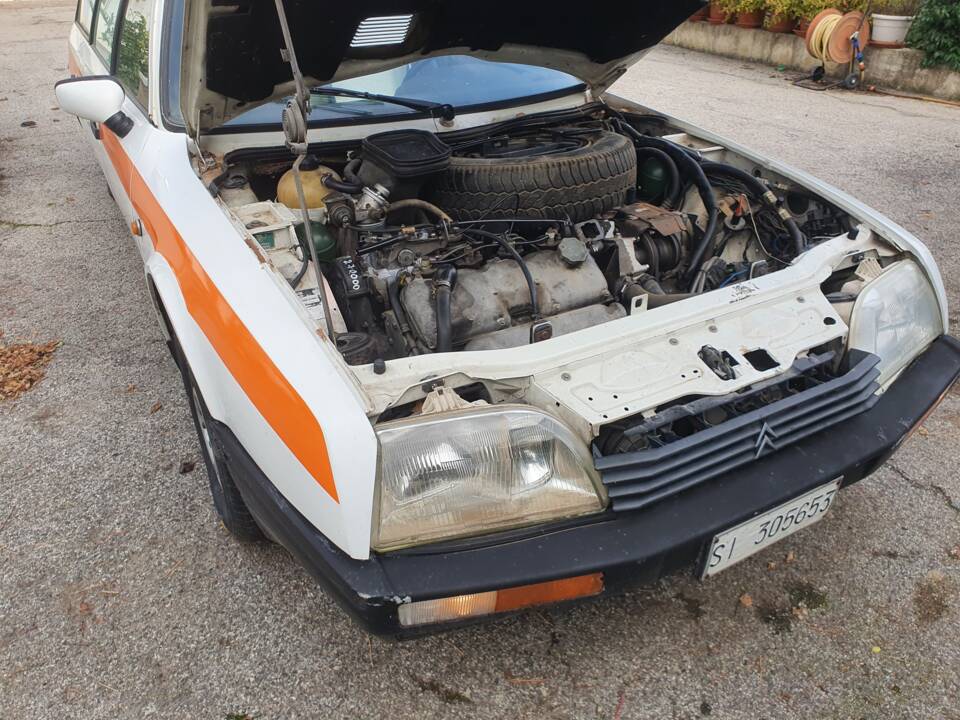 Bild 31/95 von Citroën CX 25 Turbo Diesel Break Heuliez (1987)