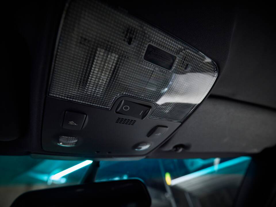 Imagen 68/100 de Audi RS4 Avant (2001)