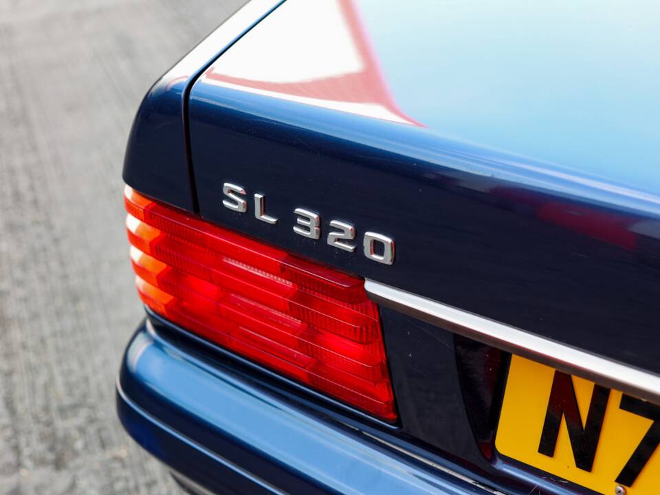 Afbeelding 10/21 van Mercedes-Benz SL 320 (1996)