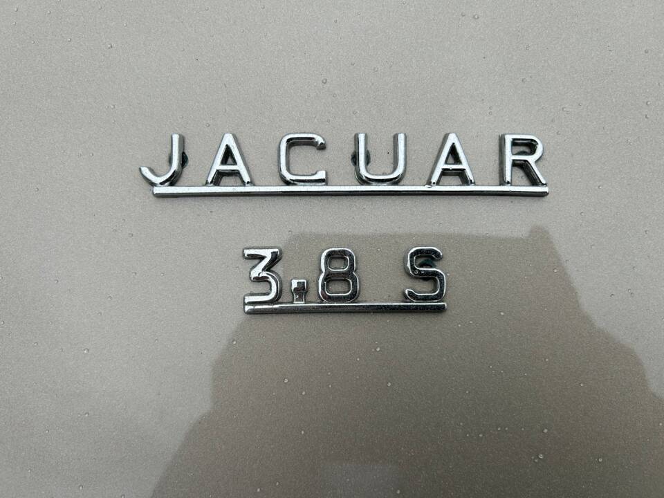 Image 22/27 de Jaguar S-Type 3.8 (1965)