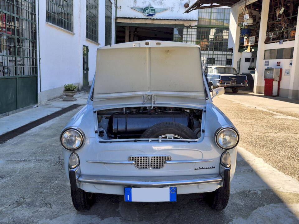 Image 42/43 of Autobianchi Bianchina Panoramica (1969)