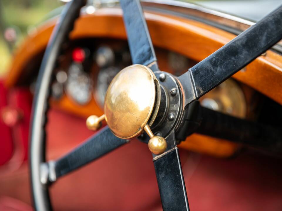 Image 12/17 of Bentley 3 Litre (1927)