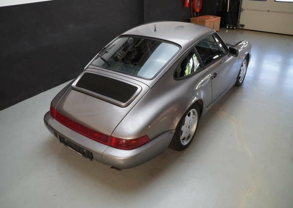 Immagine 36/50 di Porsche 911 Carrera 4 (1989)