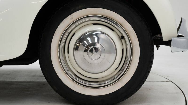 Image 12/15 of Mercedes-Benz 170 S Cabriolet B (1950)