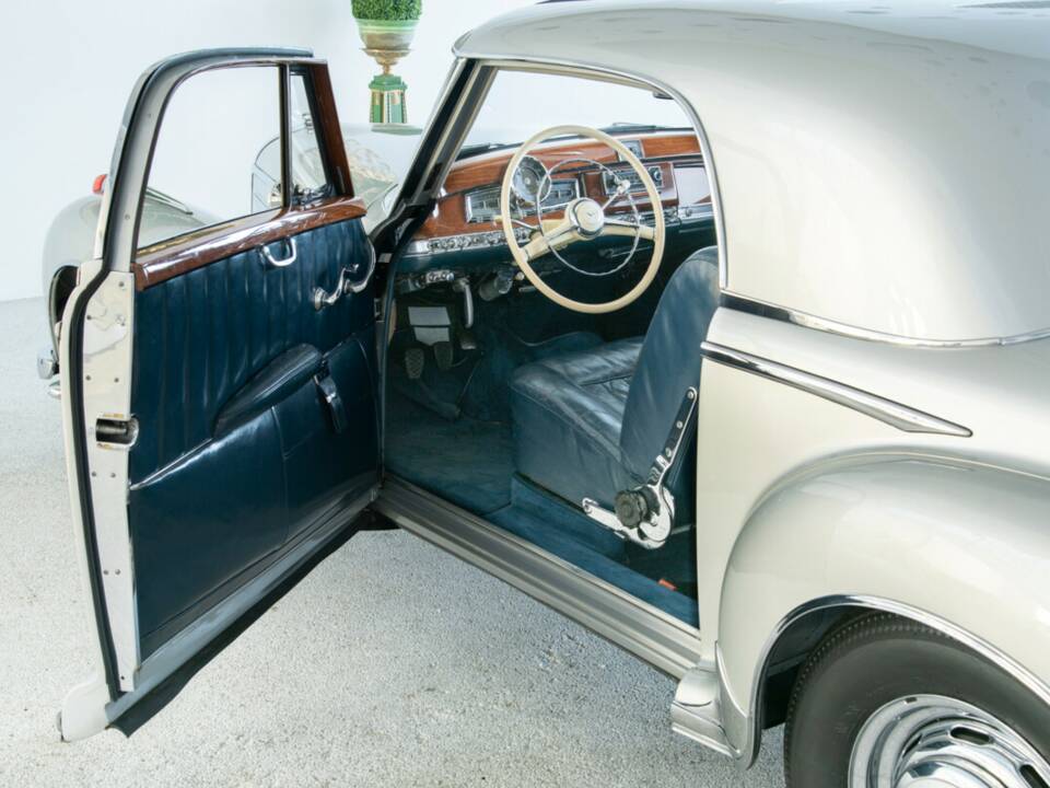 Immagine 21/39 di Mercedes-Benz 300 Sc Coupé (1956)