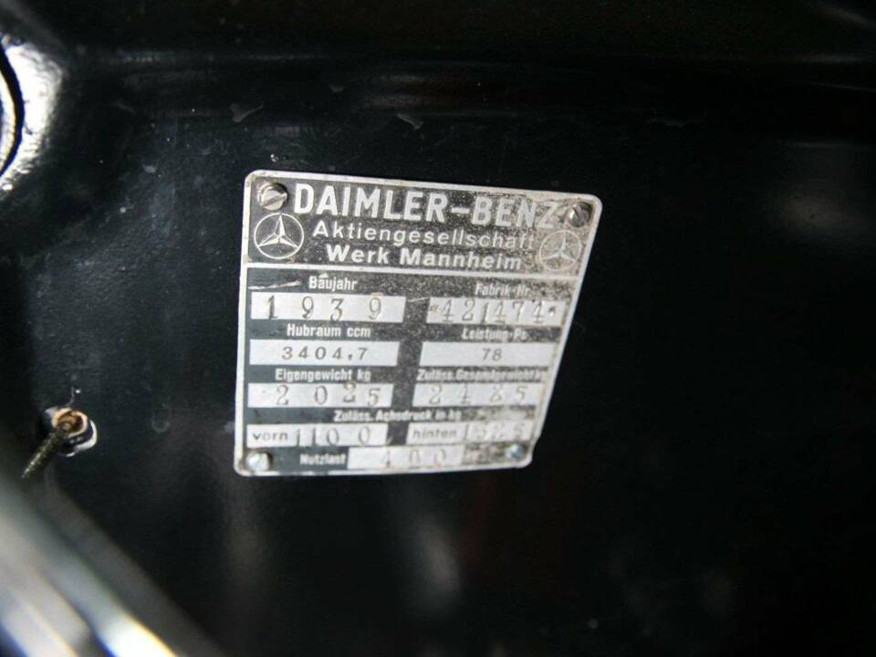 Image 35/50 of Mercedes-Benz 320 Cabriolet B (1939)