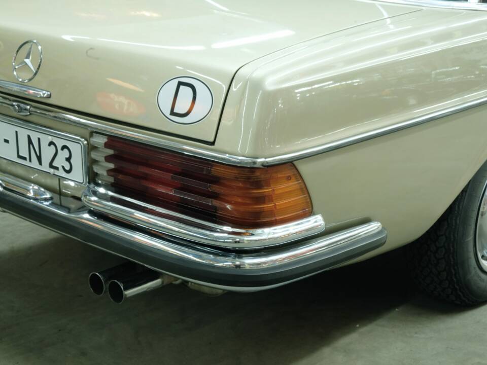 Bild 31/50 von Mercedes-Benz 300 SEL 6.3 (1968)