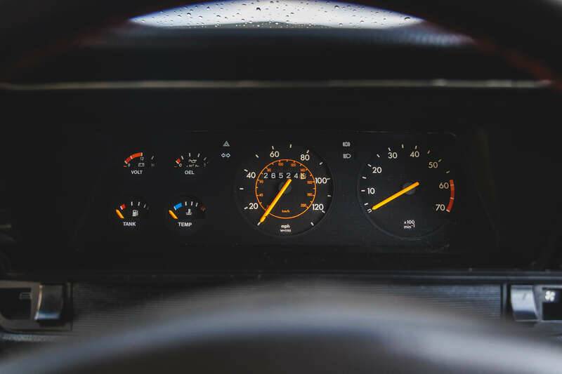 Bild 18/50 von Opel Manta 400 2,4 (1983)