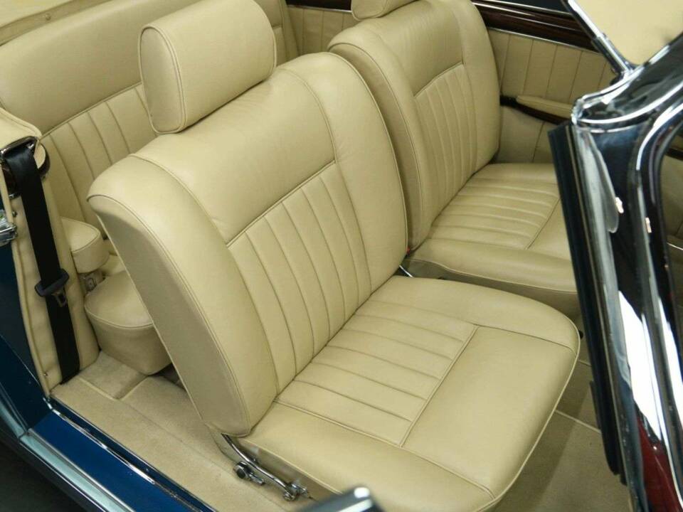 Afbeelding 25/50 van Mercedes-Benz 220 S Cabriolet (1957)