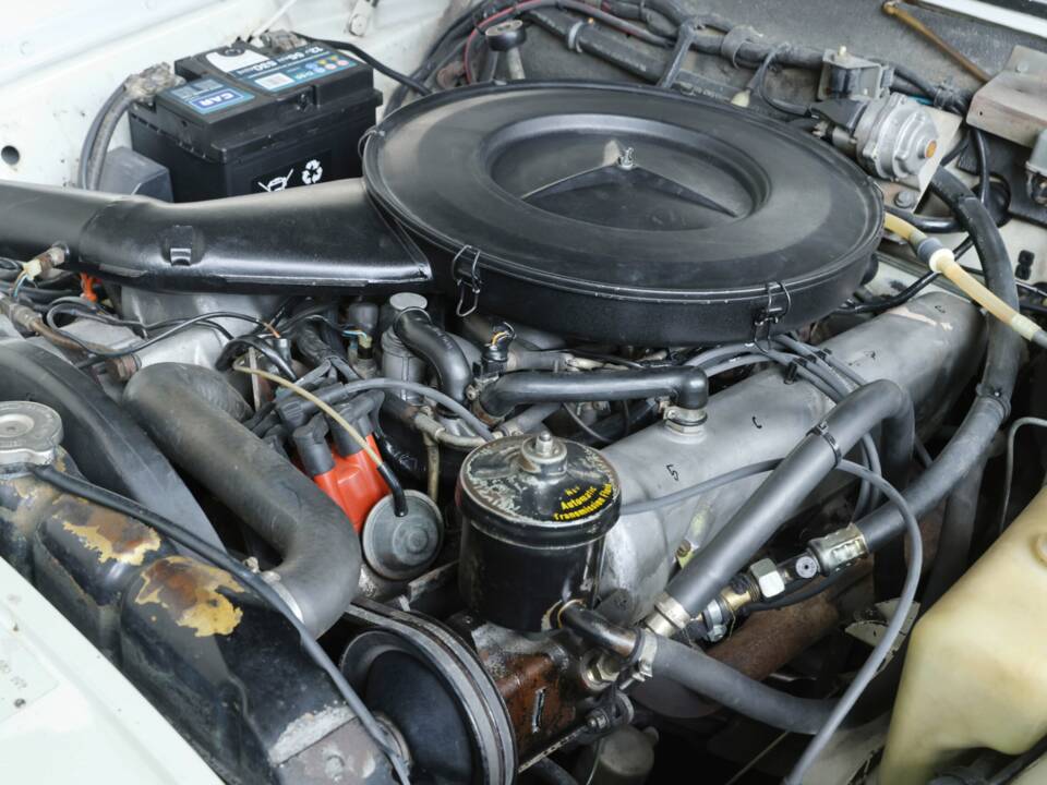 Image 41/50 of Mercedes-Benz 280 SE 3,5 (1969)