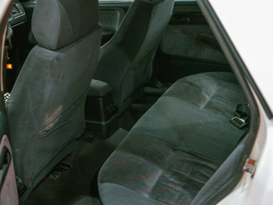Afbeelding 36/37 van Ford Sierra Cosworth 4x4 (1991)