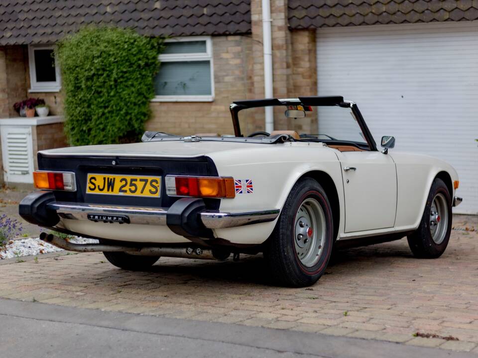 Imagen 3/30 de Triumph TR 6 (1977)