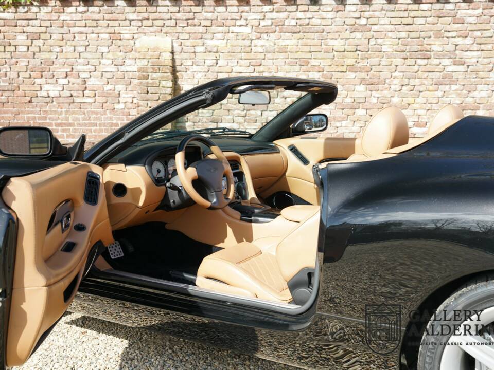 Immagine 34/50 di Aston Martin DB AR1 (2004)