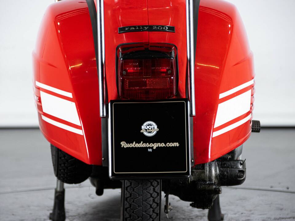 Image 17/50 of Piaggio DUMMY (1975)