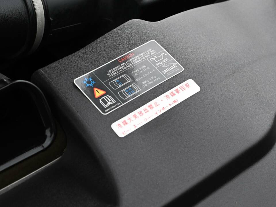 Image 23/50 de Jaguar XJ 8 4.2 (2009)