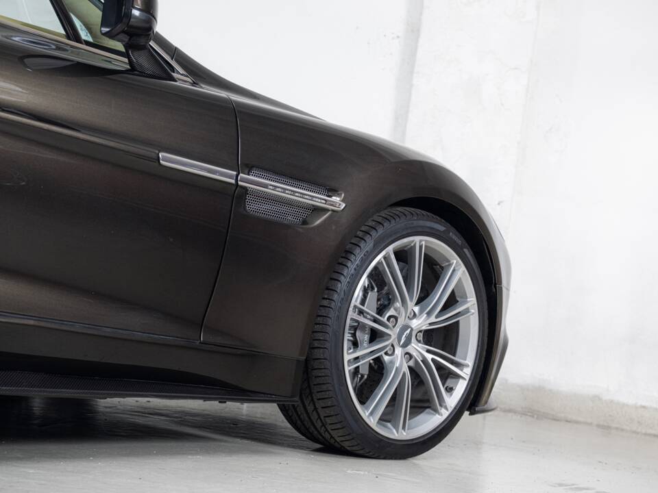 Image 31/32 of Aston Martin Vanquish (2013)