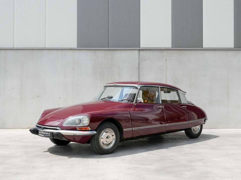 Immagine 1/34 di Citroën ID 19 (1968)