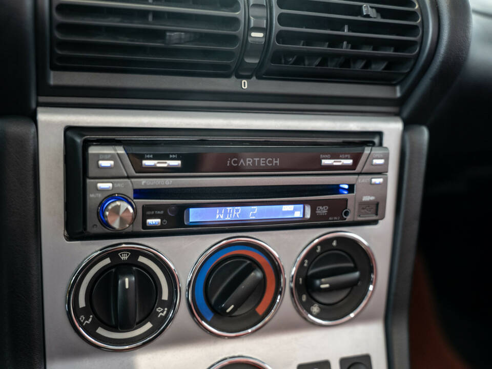 Immagine 8/21 di BMW Z3 2.0 (1999)