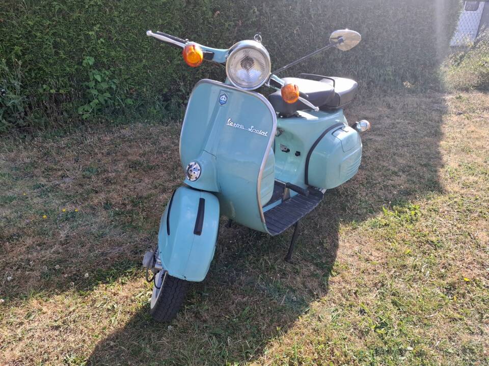 Image 2/48 of Bajaj DUMMY (1993)