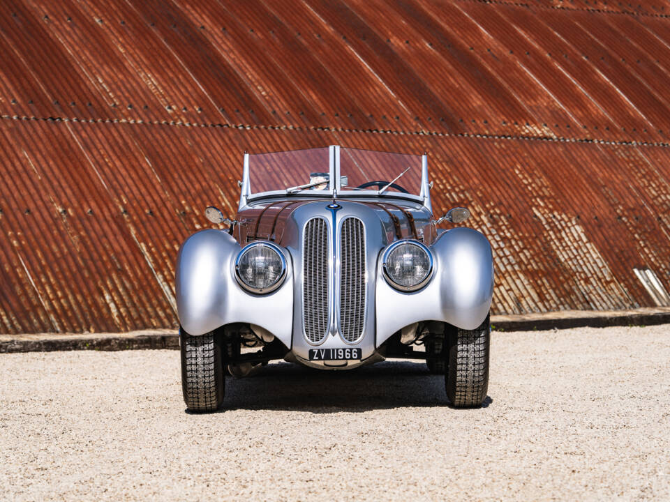 Immagine 5/35 di BMW 328 (1938)