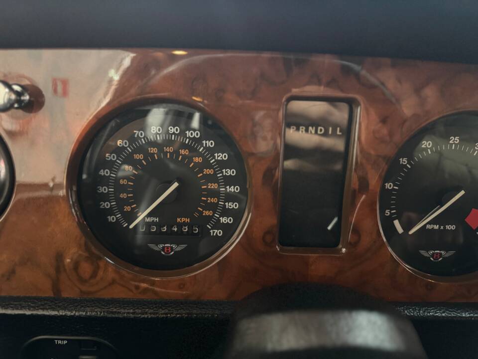 Image 25/37 of Bentley Turbo R (1989)