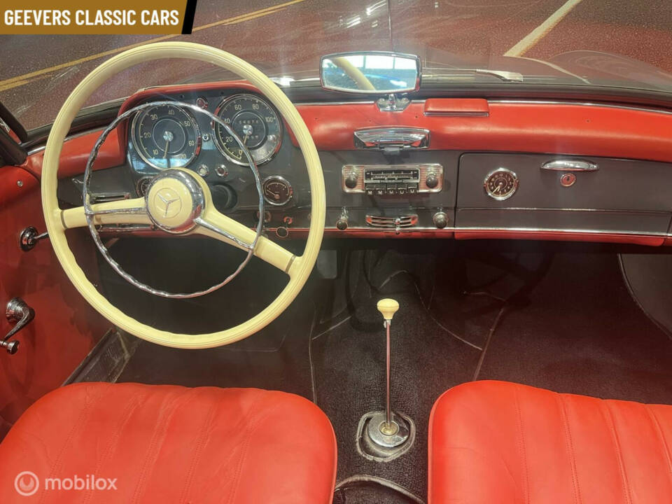 Image 28/50 of Mercedes-Benz 190 SL (1961)