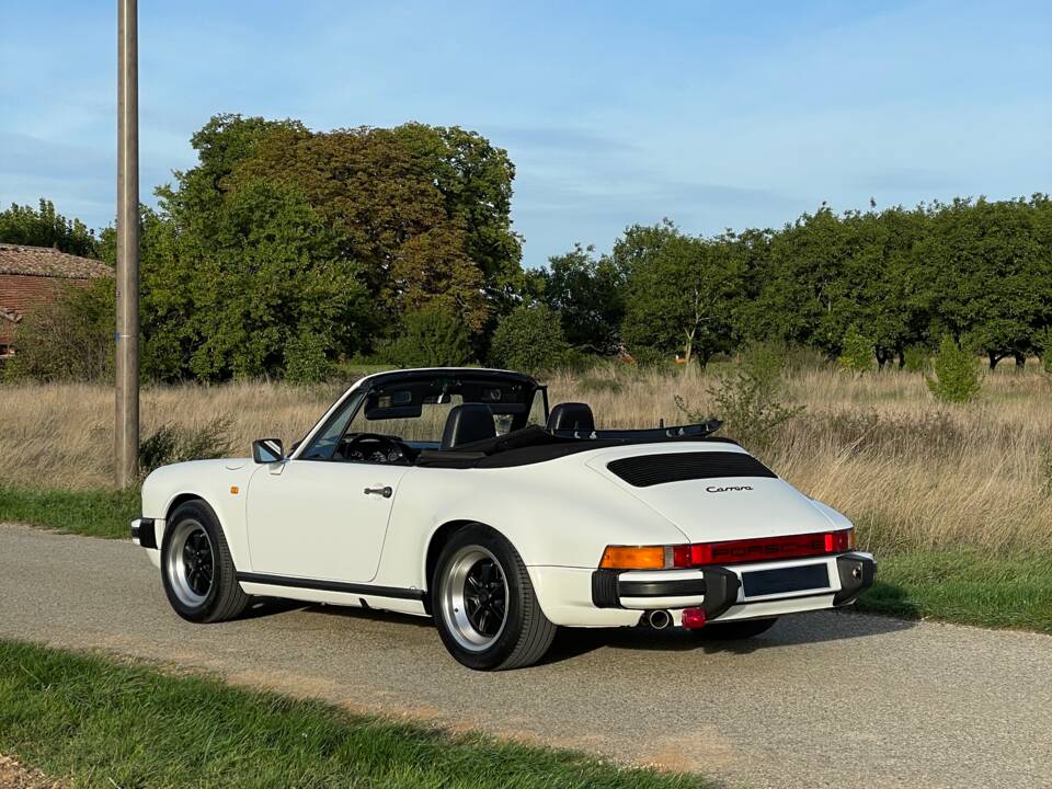 Bild 3/15 von Porsche 911 Carrera 3.2 (1985)