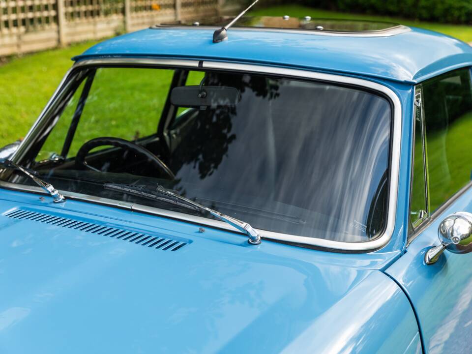 Image 22/50 of Triumph GT 6 Mk III (1973)