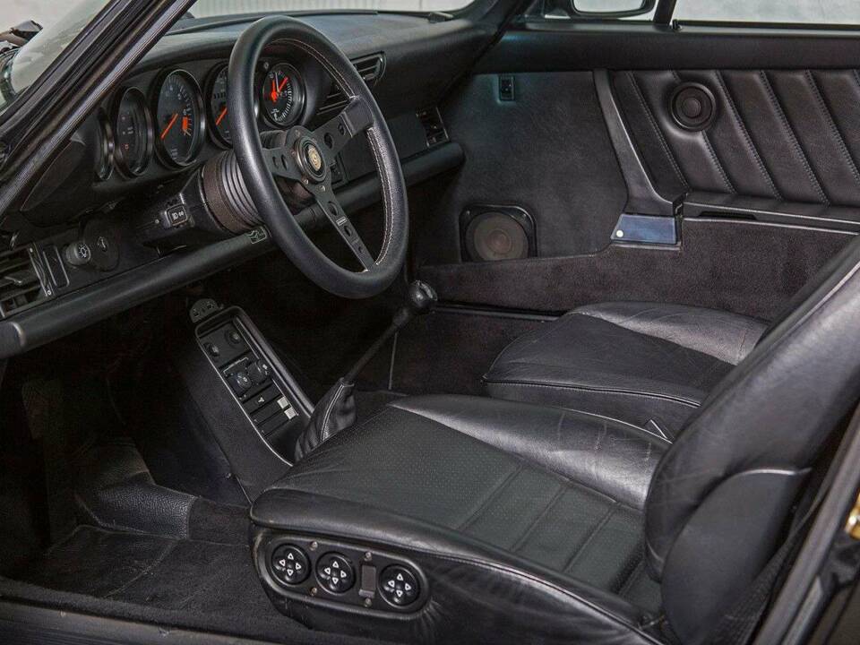 Bild 20/25 von Porsche 911 Carrera 3.2 (1987)