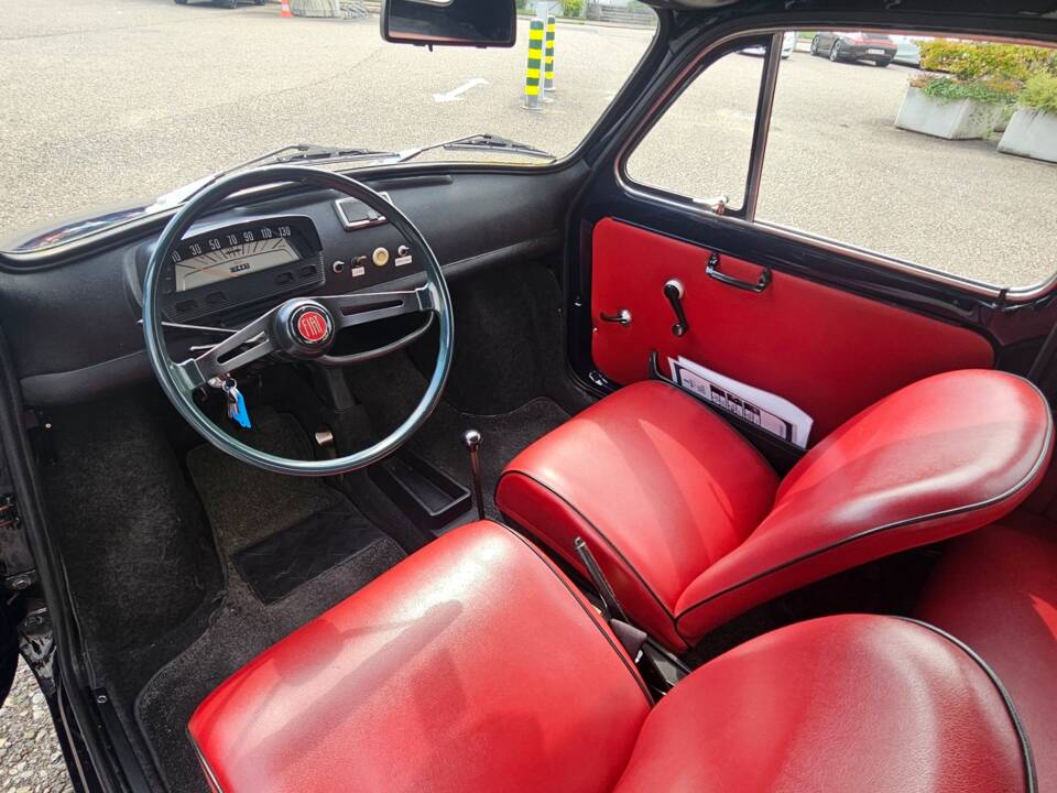 Image 12/19 of FIAT 500 L (1971)