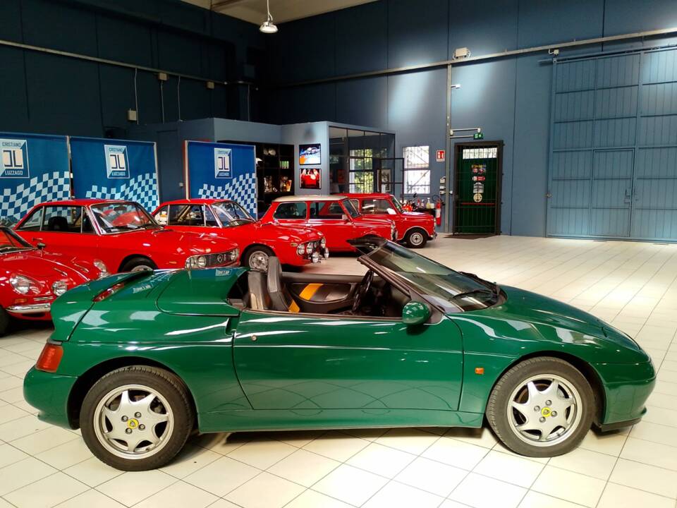 Image 11/46 of Lotus Elan SE (1992)