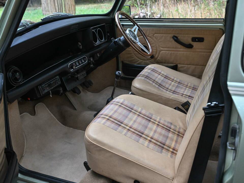 Bild 38/50 von Austin Mini 1000 (1982)